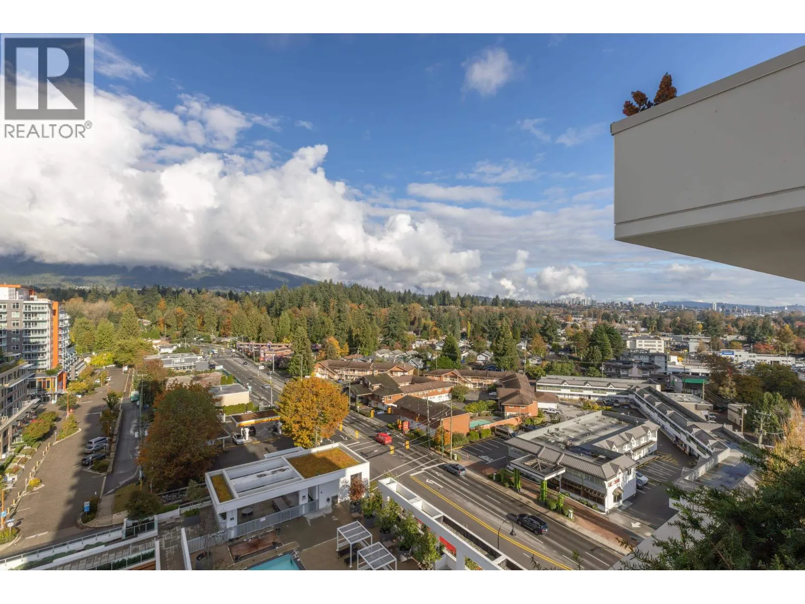 1107 1632 LIONS GATE LANE