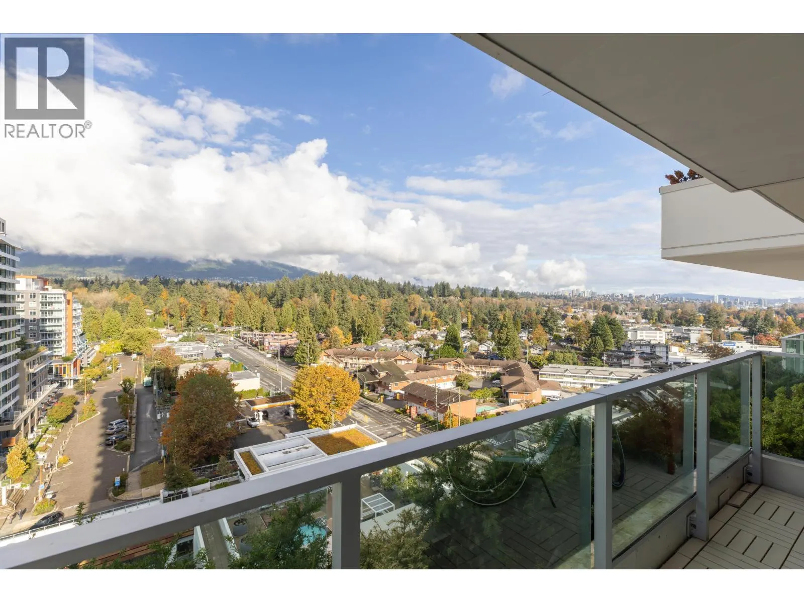 1107 1632 LIONS GATE LANE