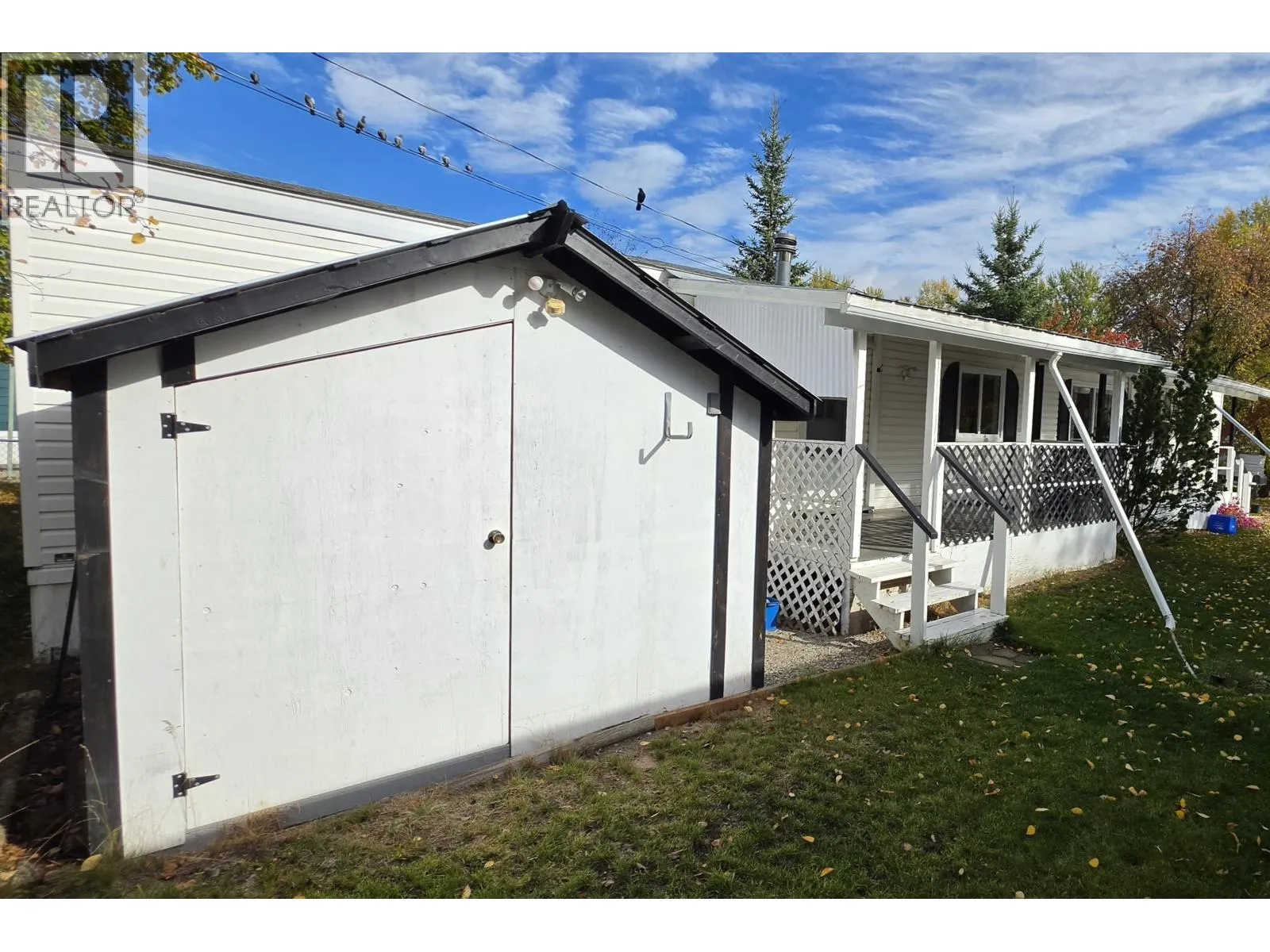 6 654 NORTH FRASER DRIVE