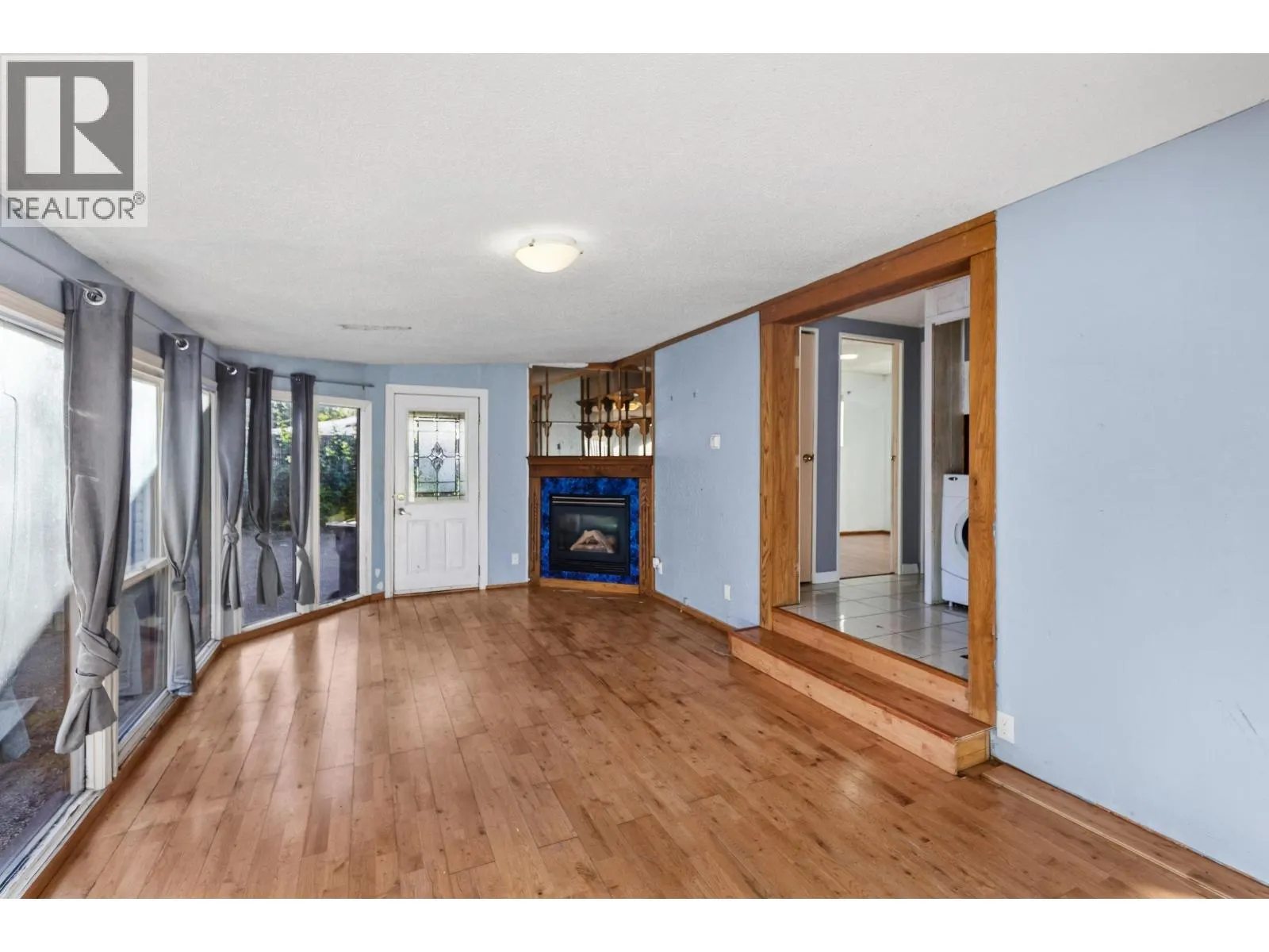 7139 GLENVIEW DRIVE