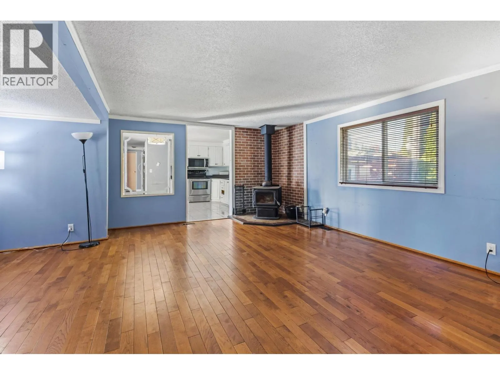 7139 GLENVIEW DRIVE