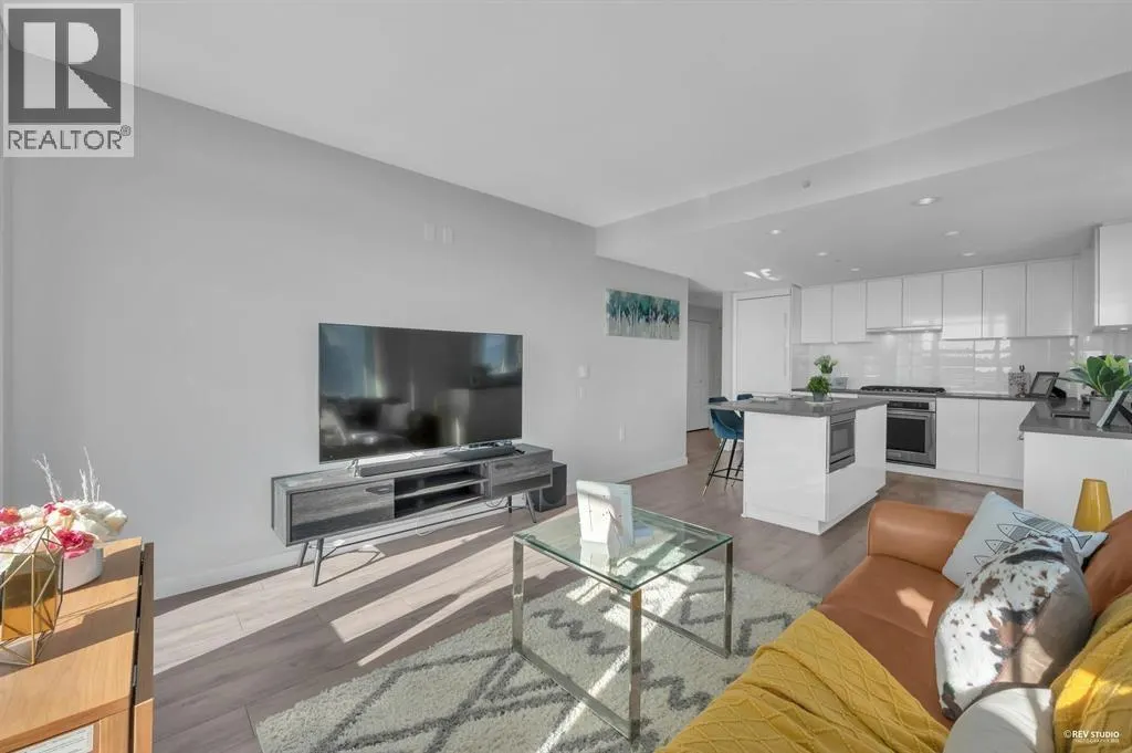 3301 2388 MADISON AVENUE