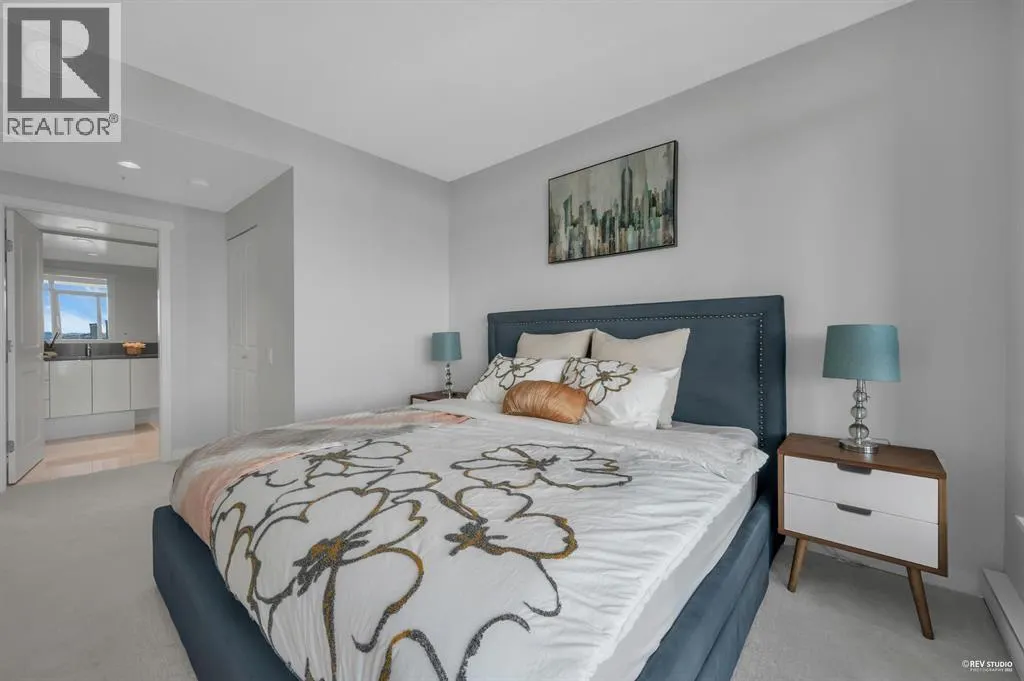 3301 2388 MADISON AVENUE