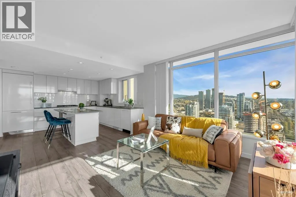 3301 2388 MADISON AVENUE
