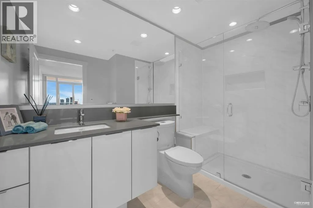 3301 2388 MADISON AVENUE