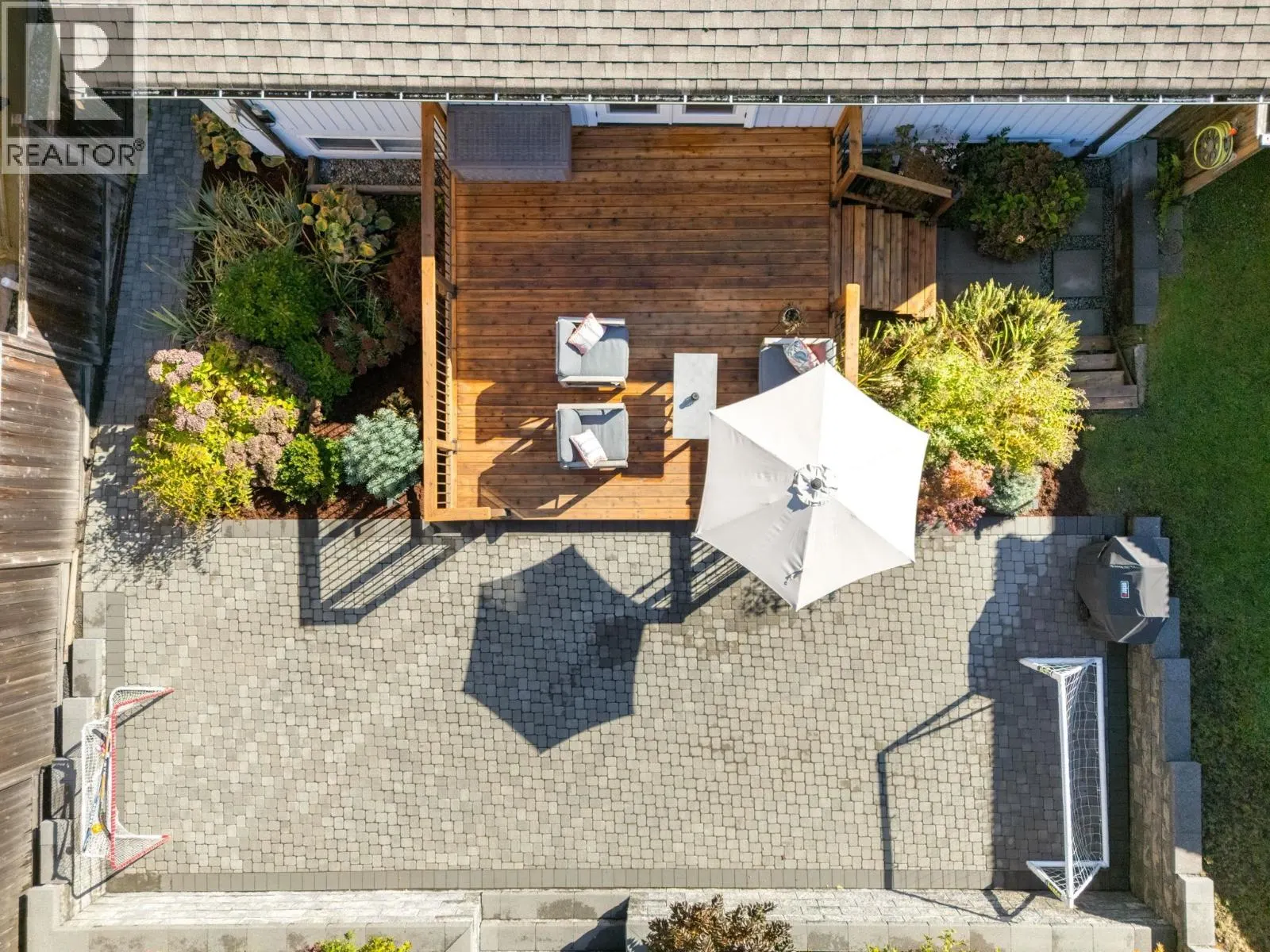 1147 DEEP COVE ROAD