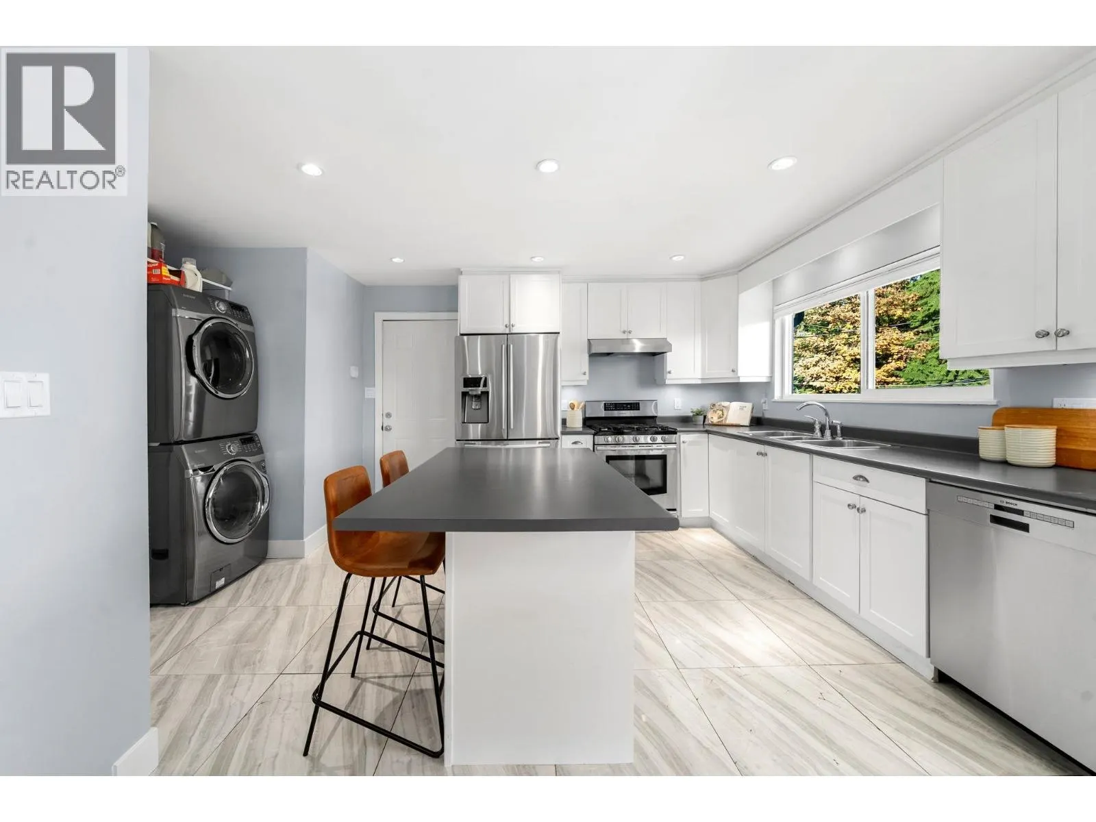 1147 DEEP COVE ROAD