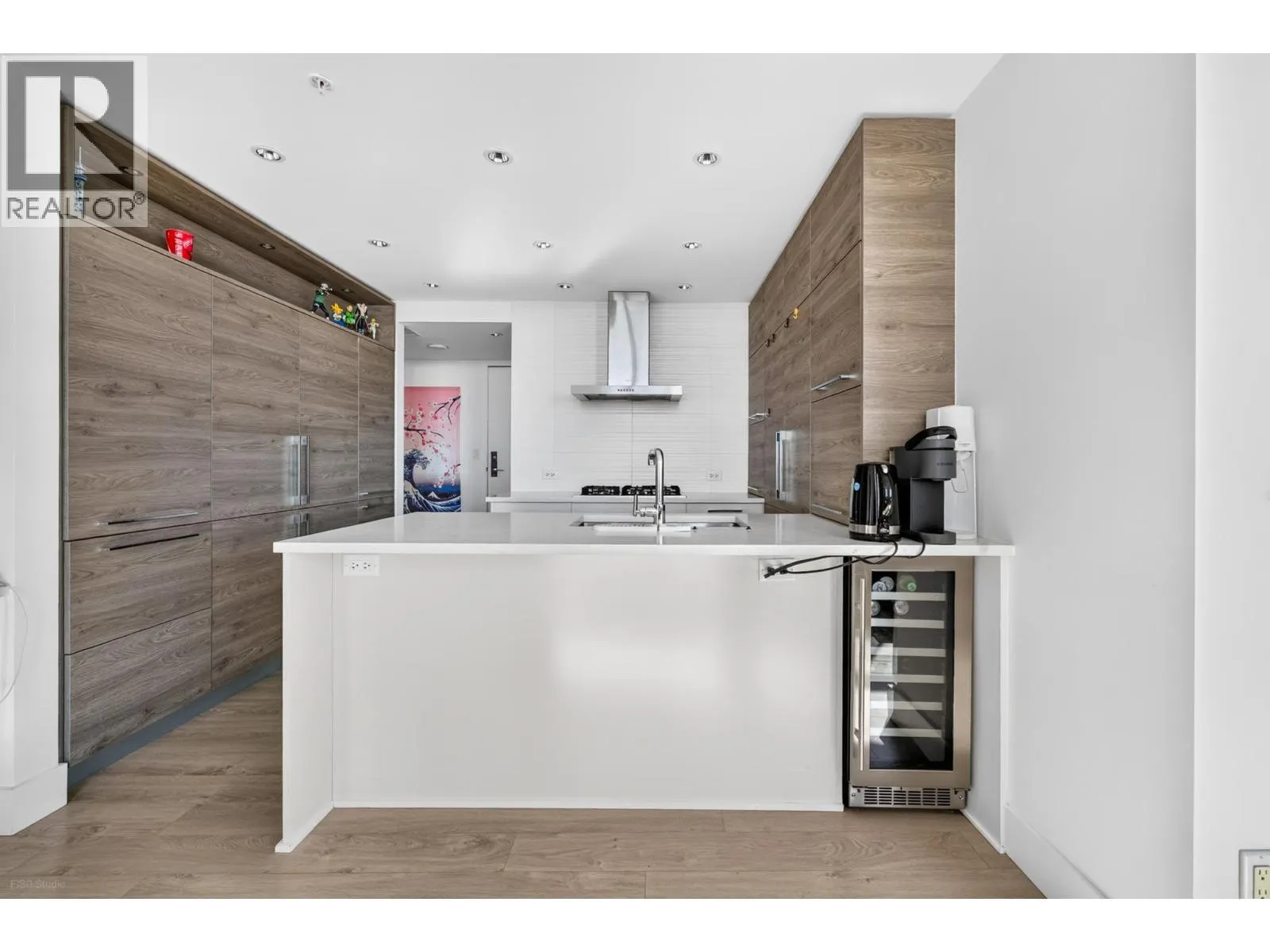 2807 7388 KINGSWAY