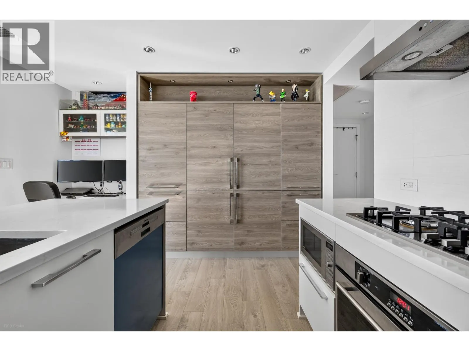 2807 7388 KINGSWAY