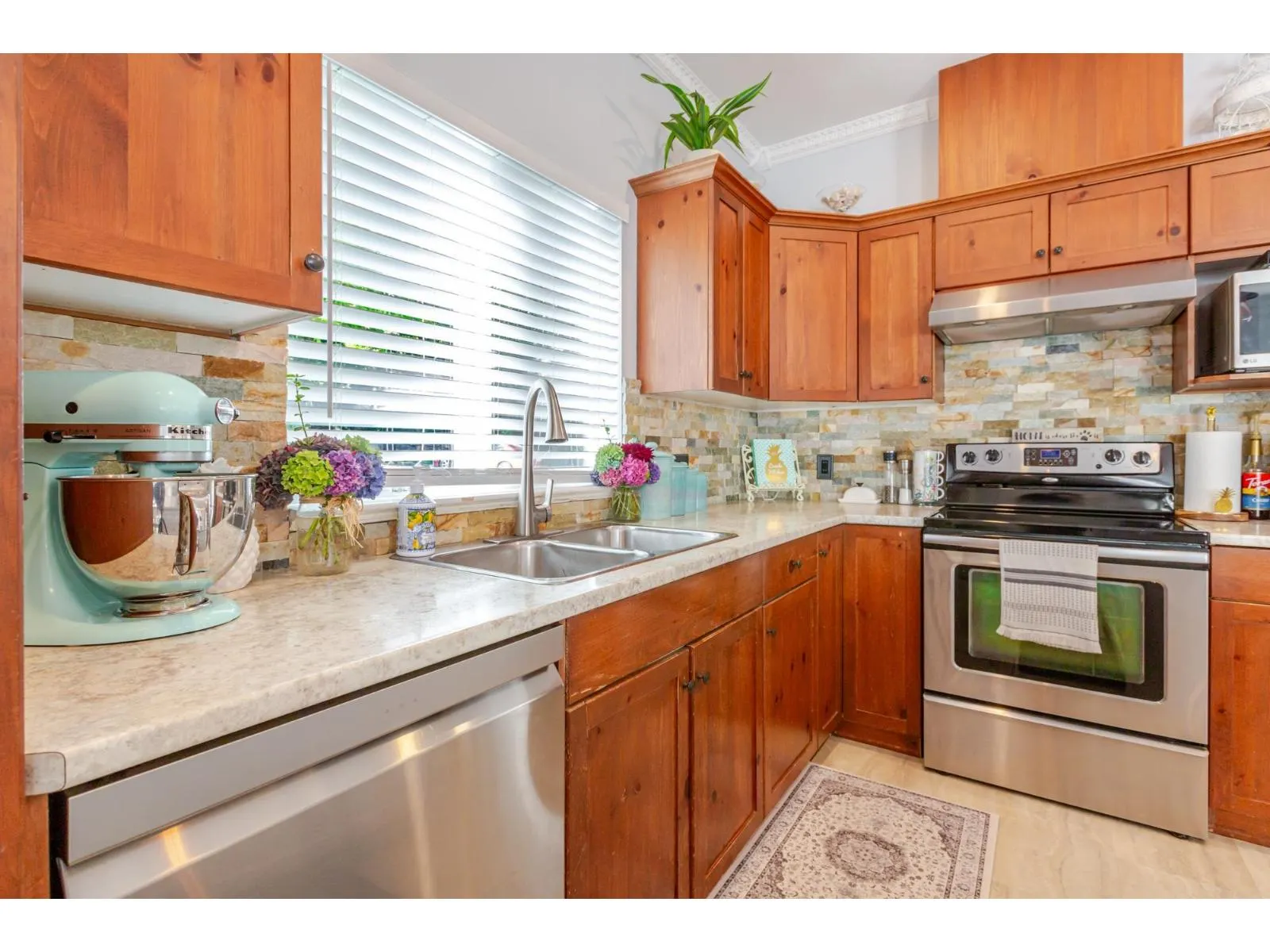 4373 ATWOOD CRESCENT