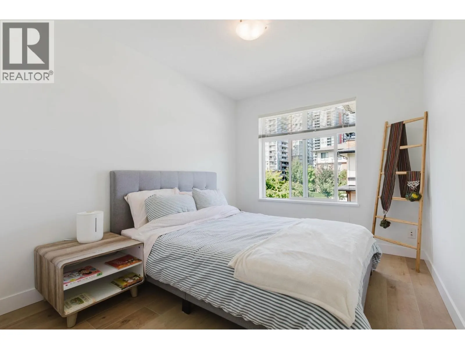112 1125 KENSAL PLACE