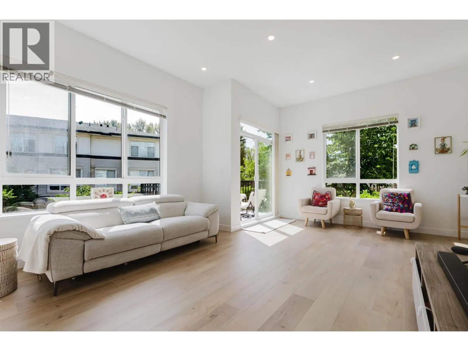 112 1125 KENSAL PLACE