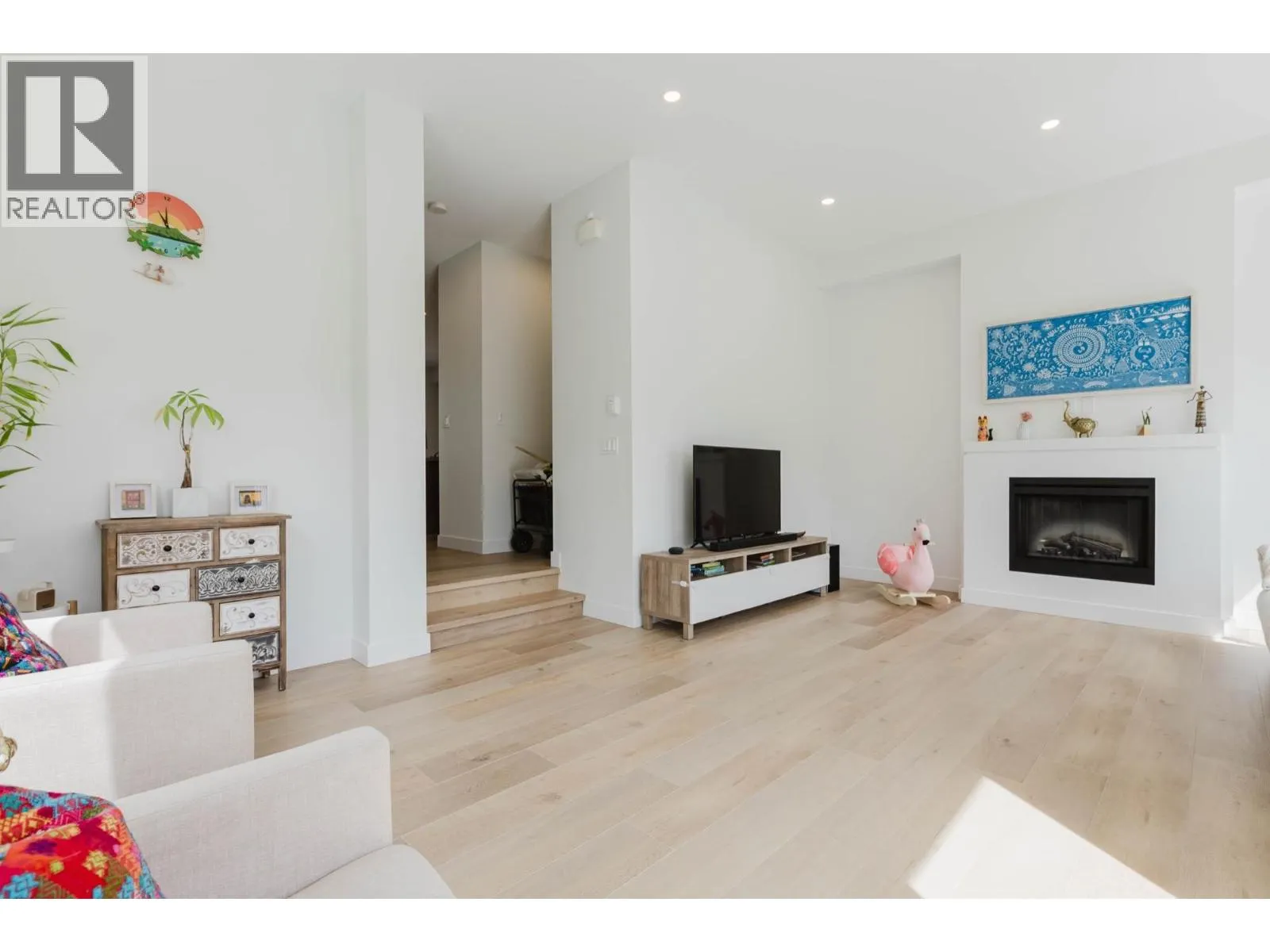 112 1125 KENSAL PLACE