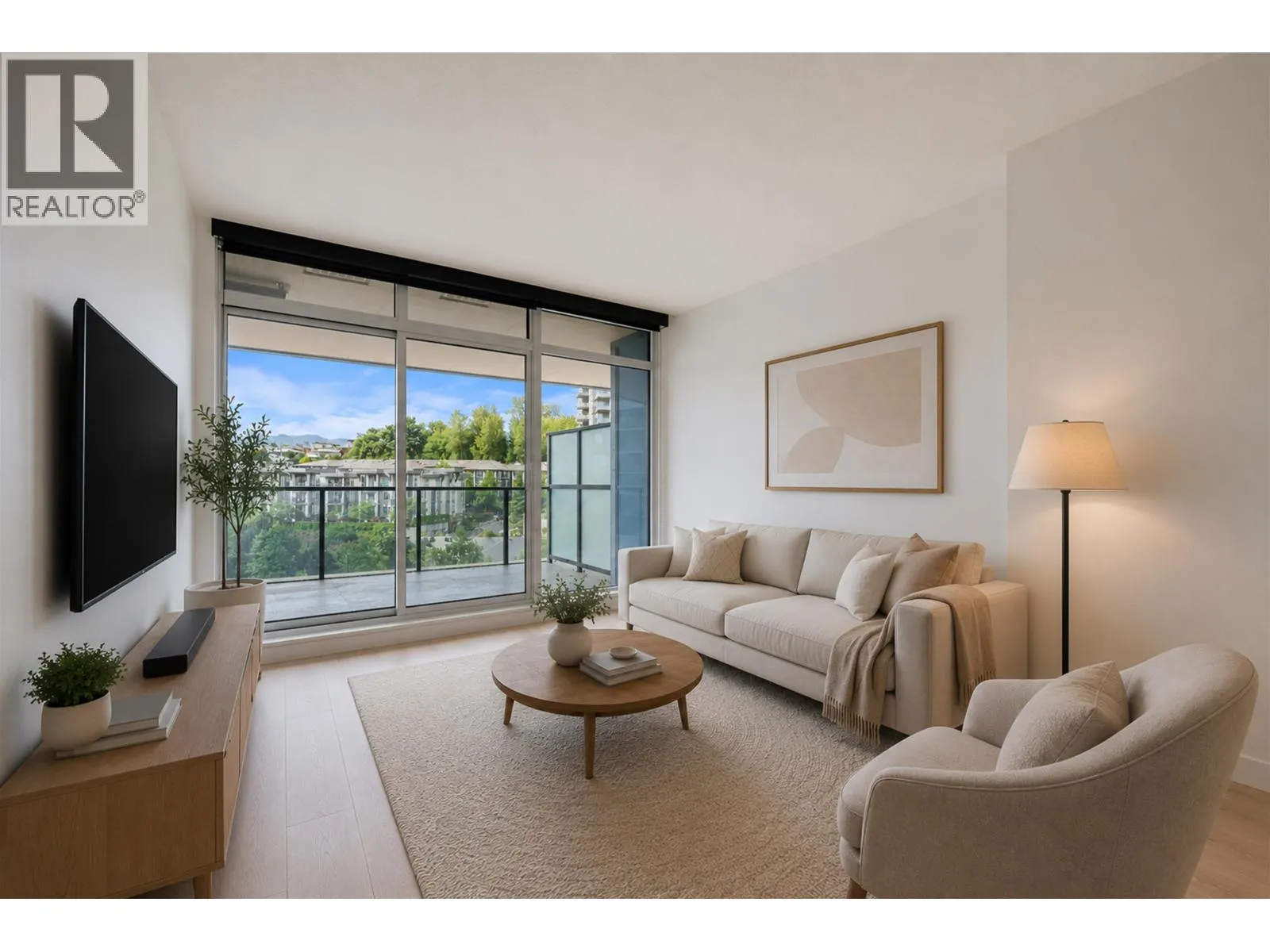 505 4890 LOUGHEED HIGHWAY