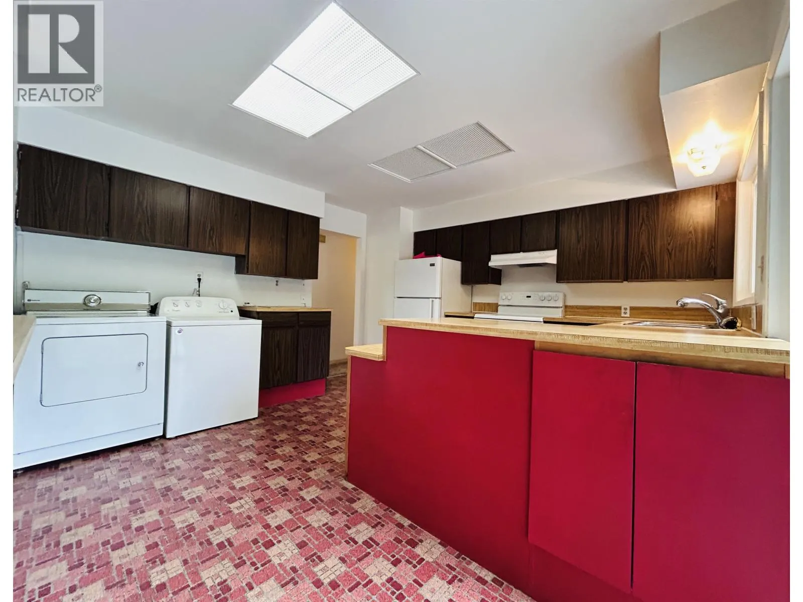 1404 WINSLOW AVENUE