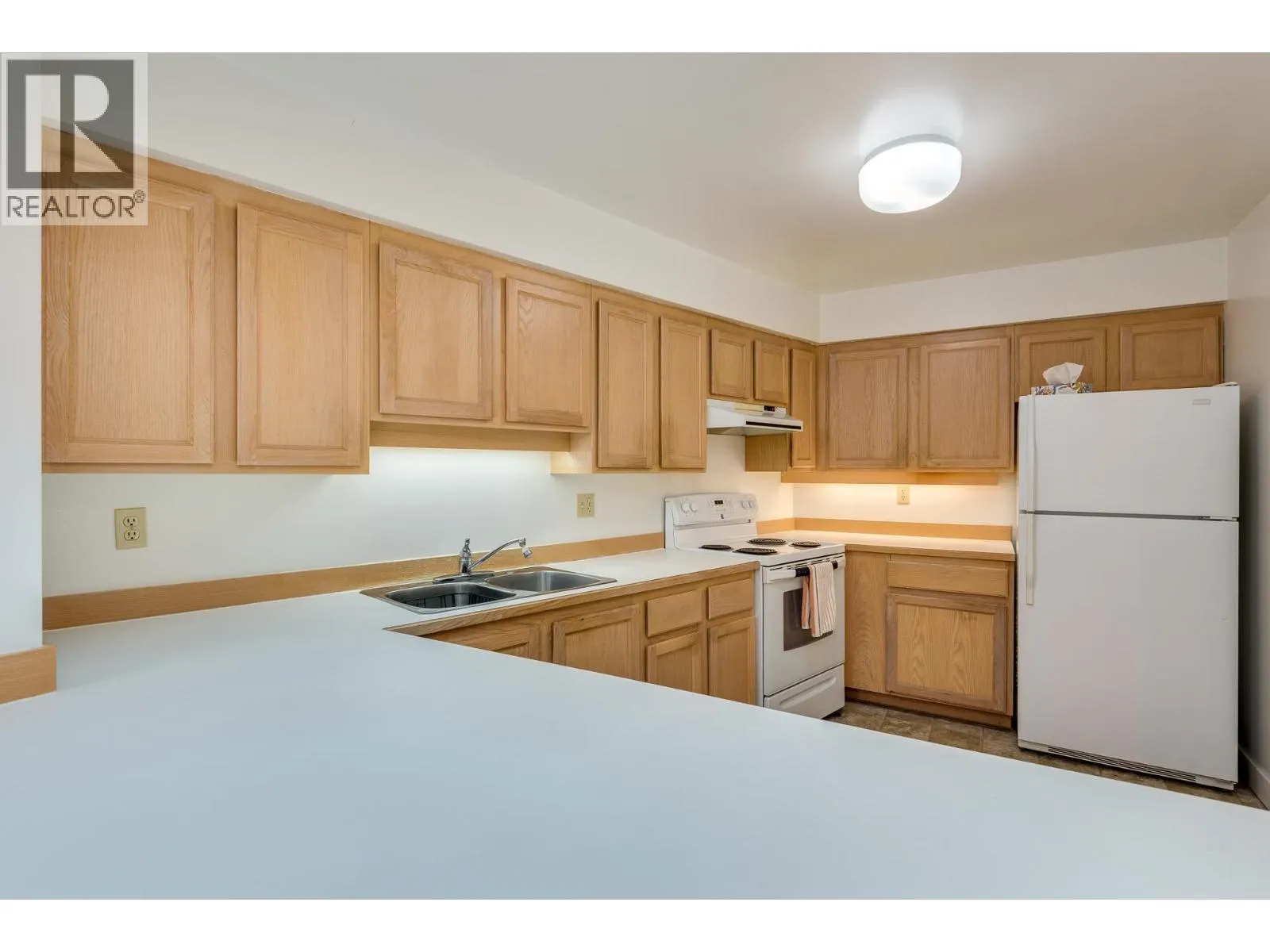 303 2963 BURLINGTON DRIVE
