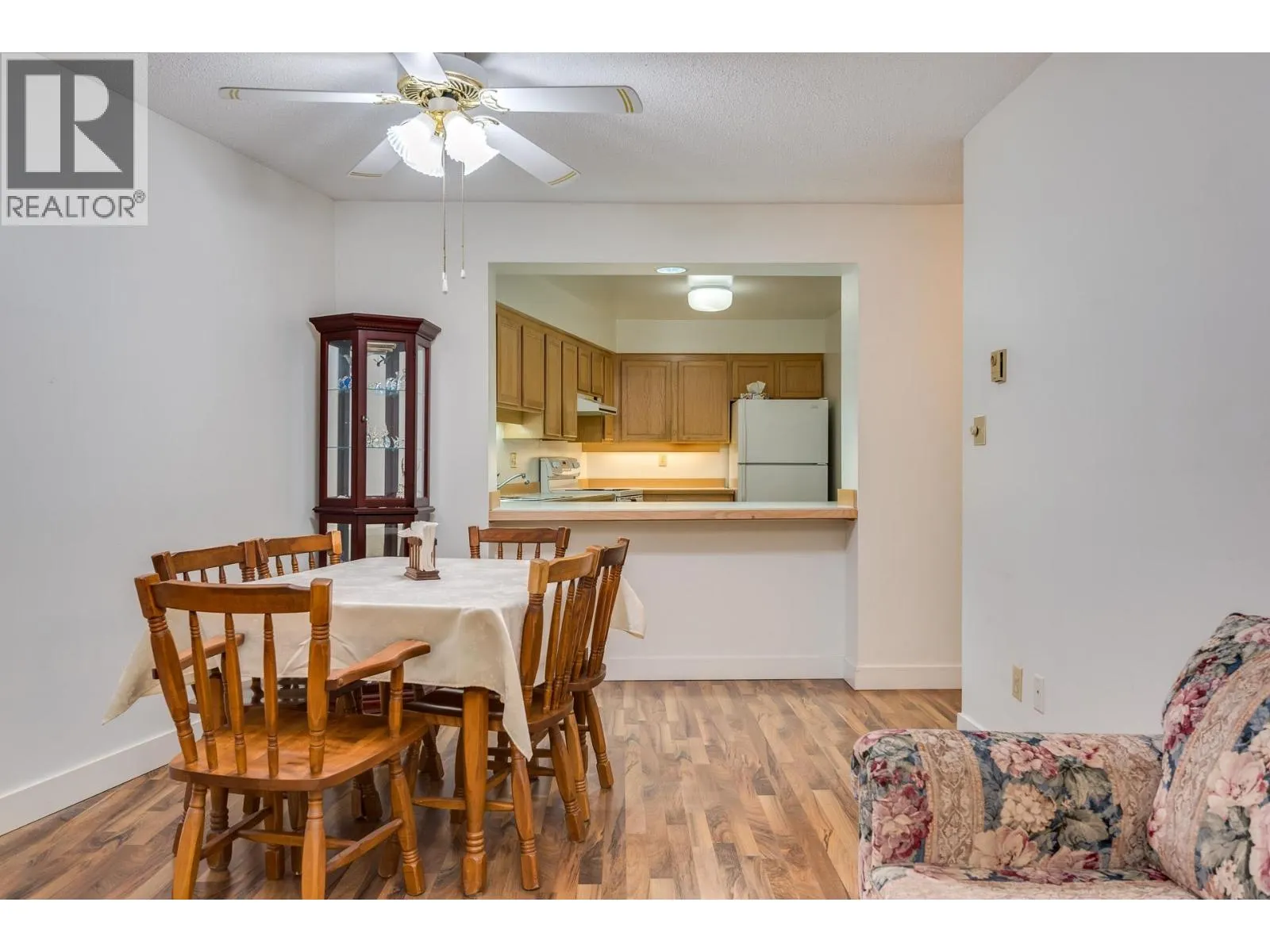303 2963 BURLINGTON DRIVE