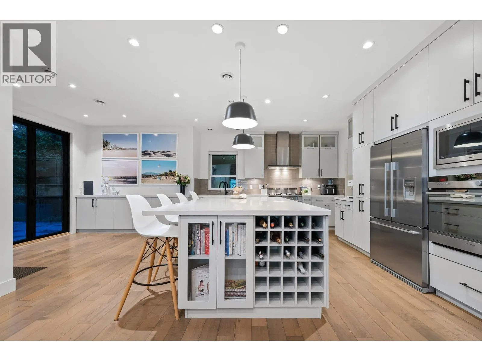 2775 LYNDENE ROAD