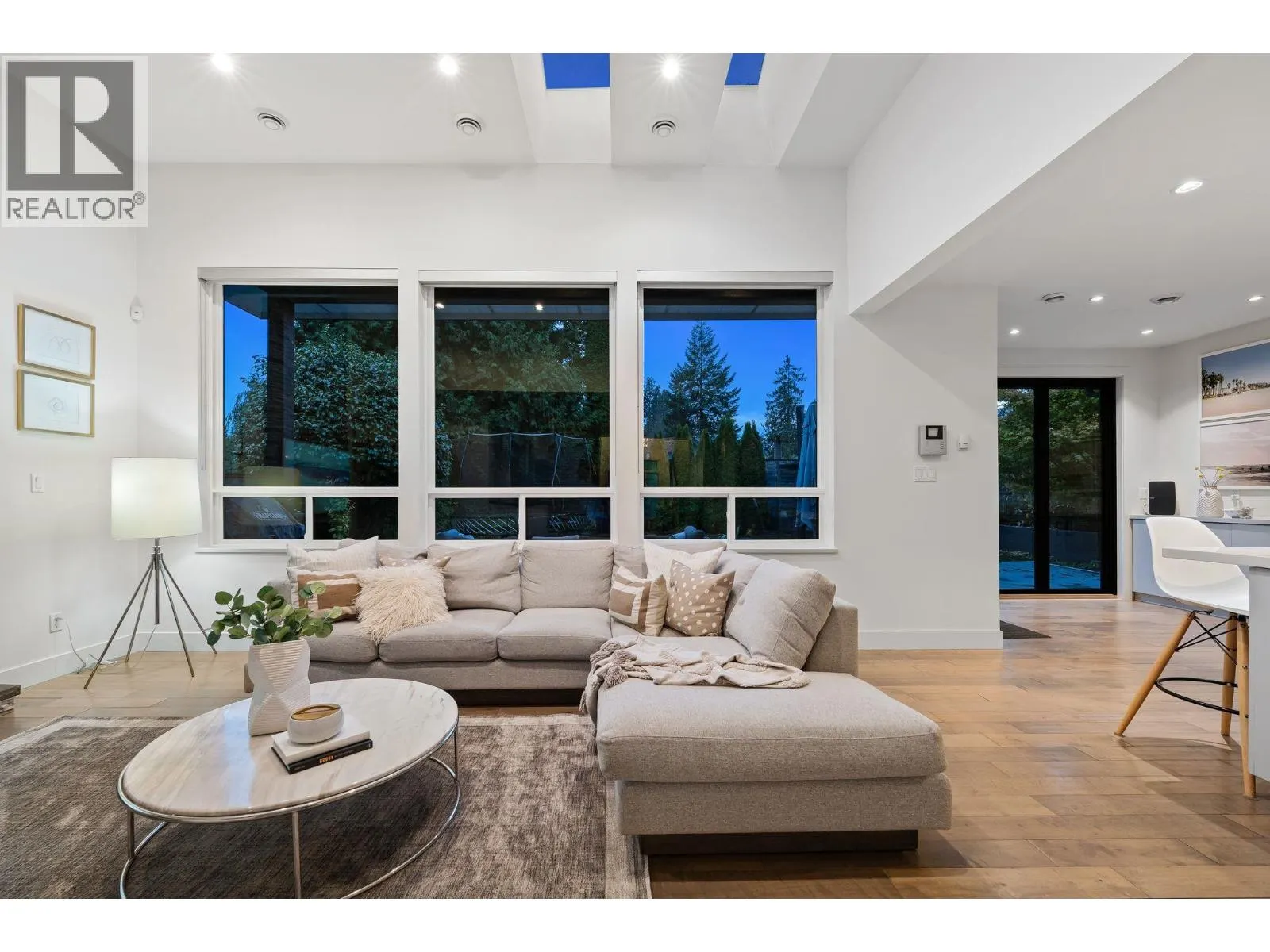 2775 LYNDENE ROAD