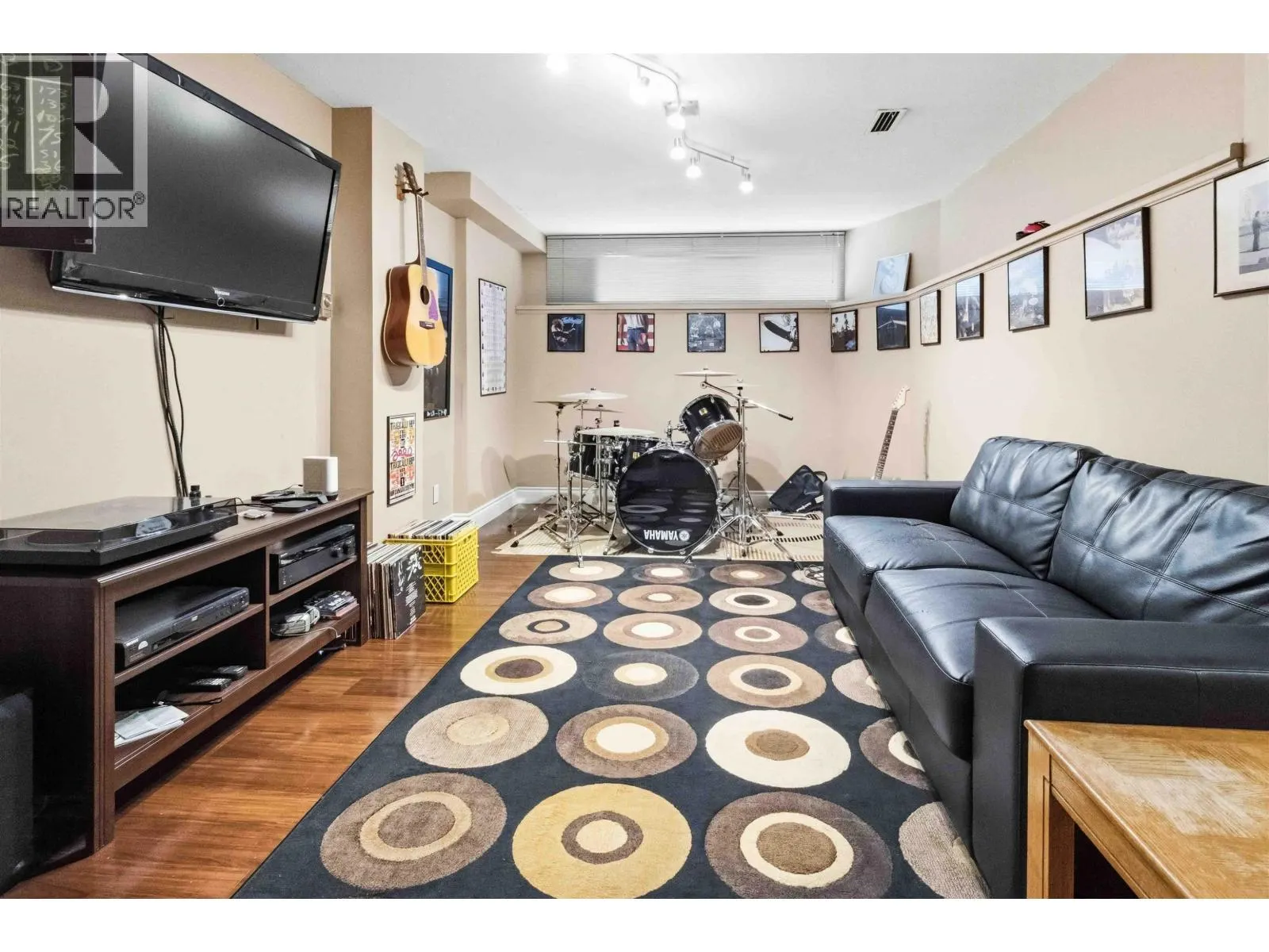 1336 CIMARRON DRIVE