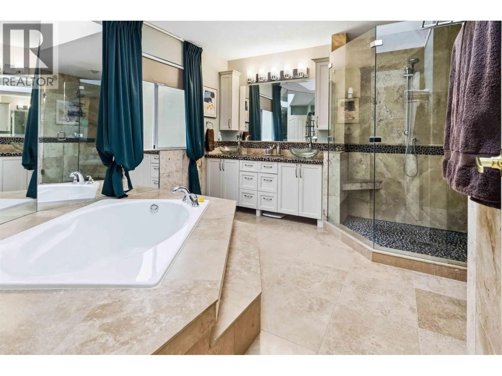1336 CIMARRON DRIVE