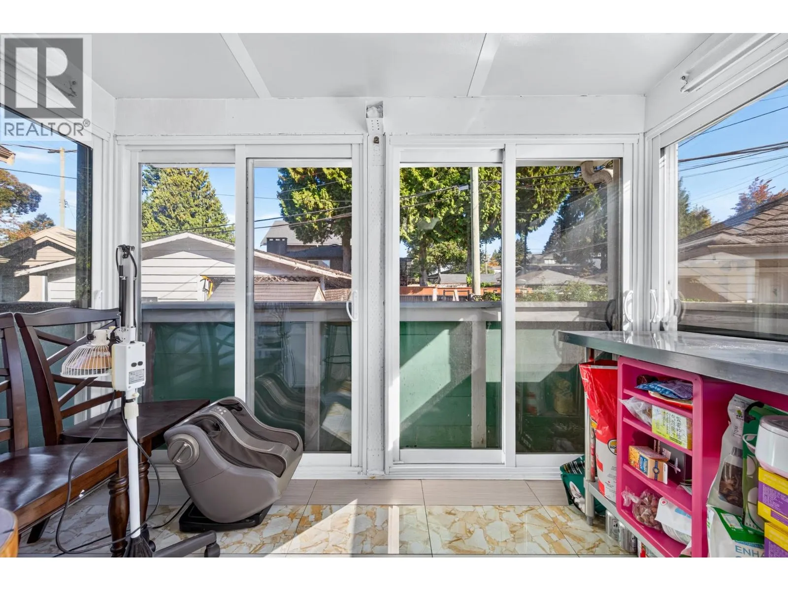 1275 PARK DRIVE