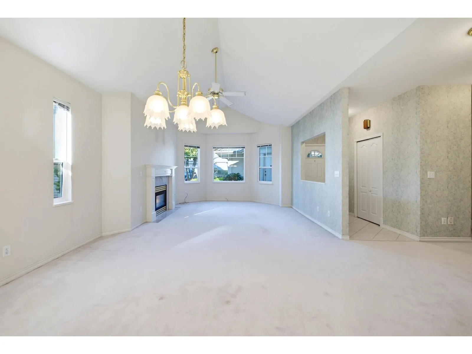215 20655 88 AVENUE