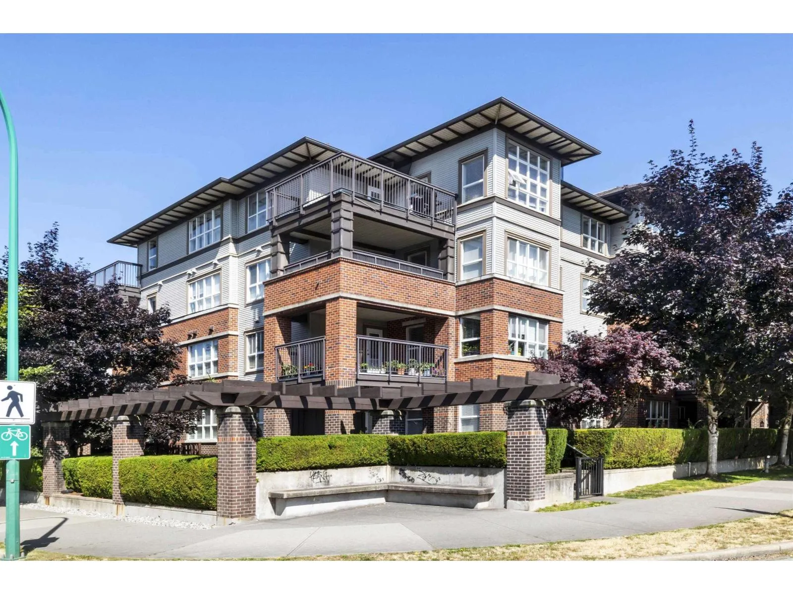 309 6815 188 STREET