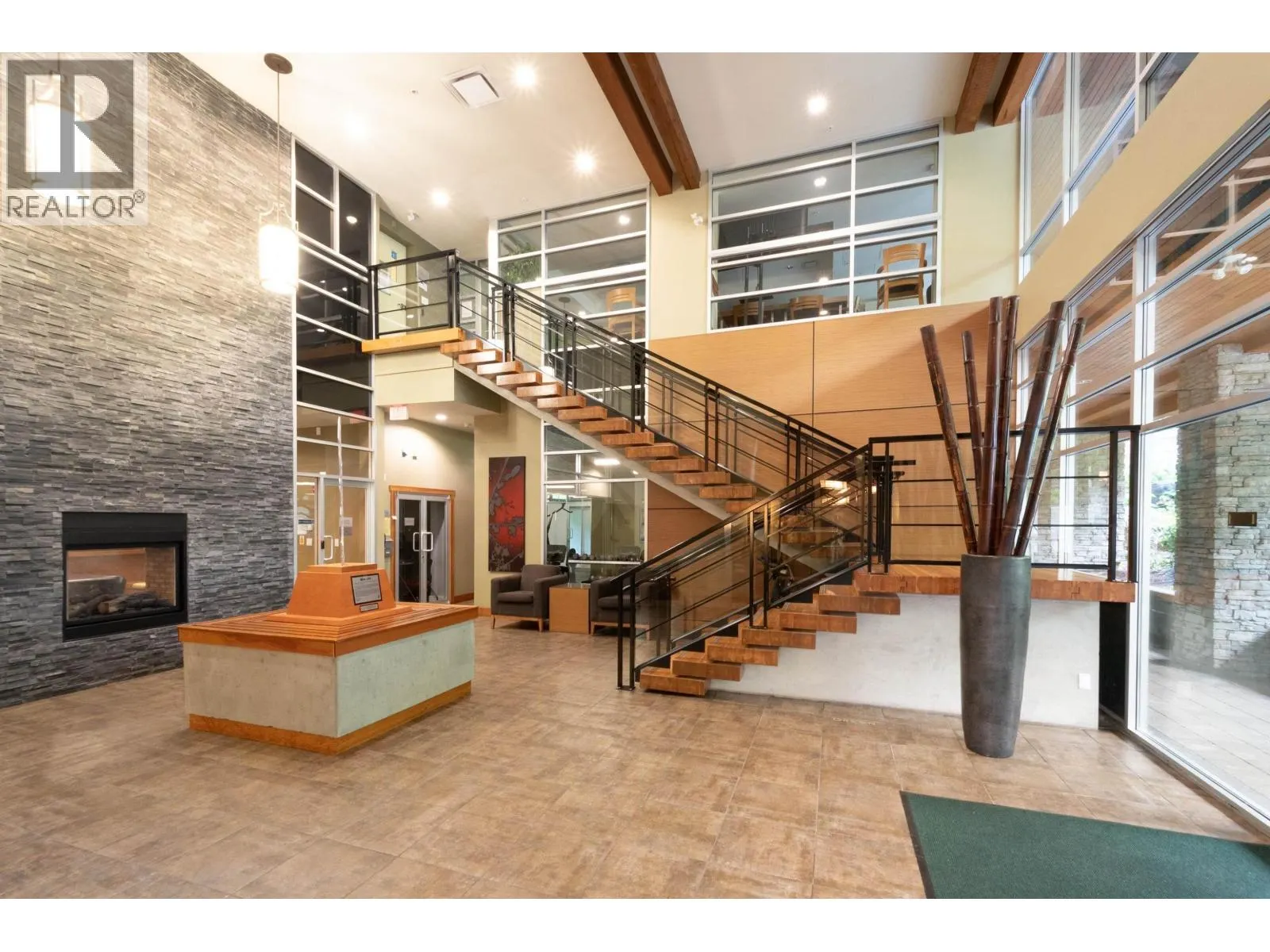 102 7488 BYRNEPARK WALK