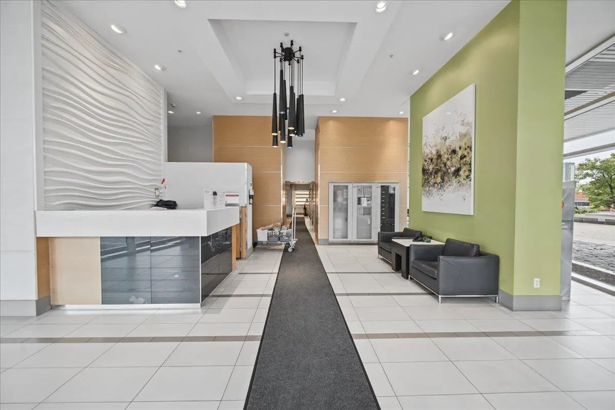 2701 13618 100 AVENUE