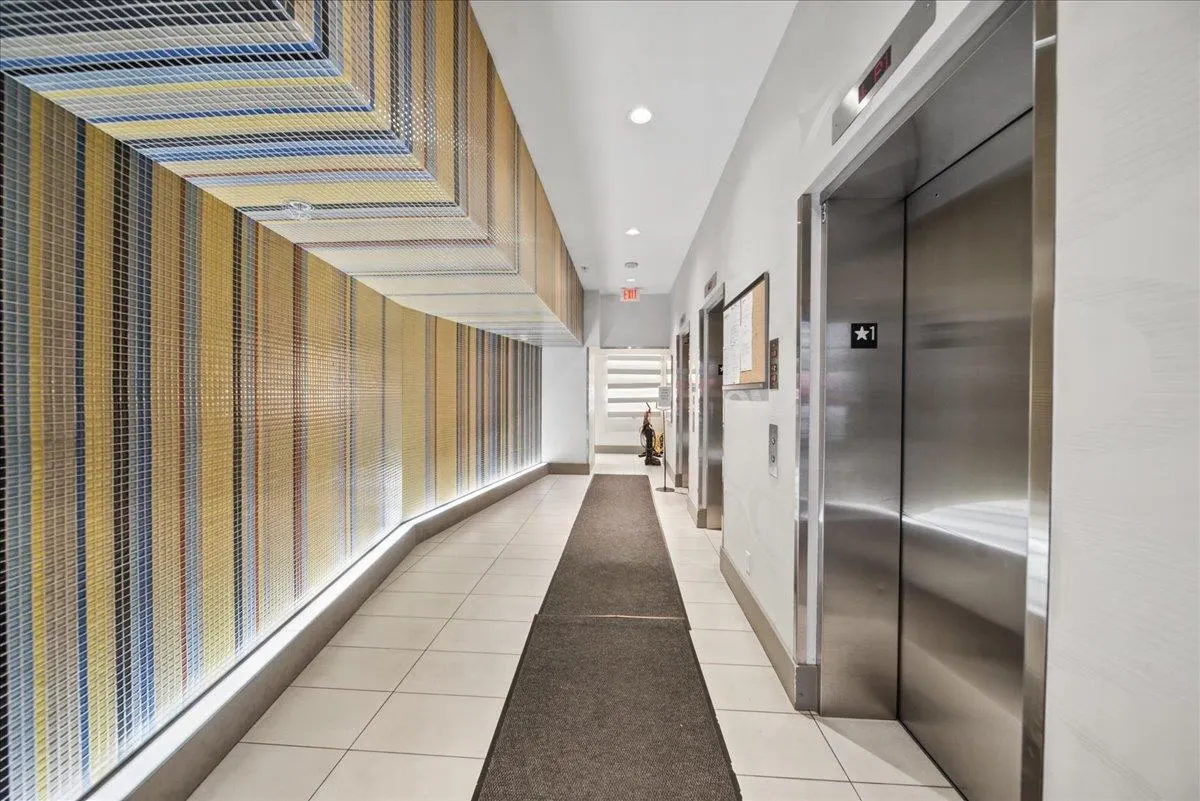 2701 13618 100 AVENUE