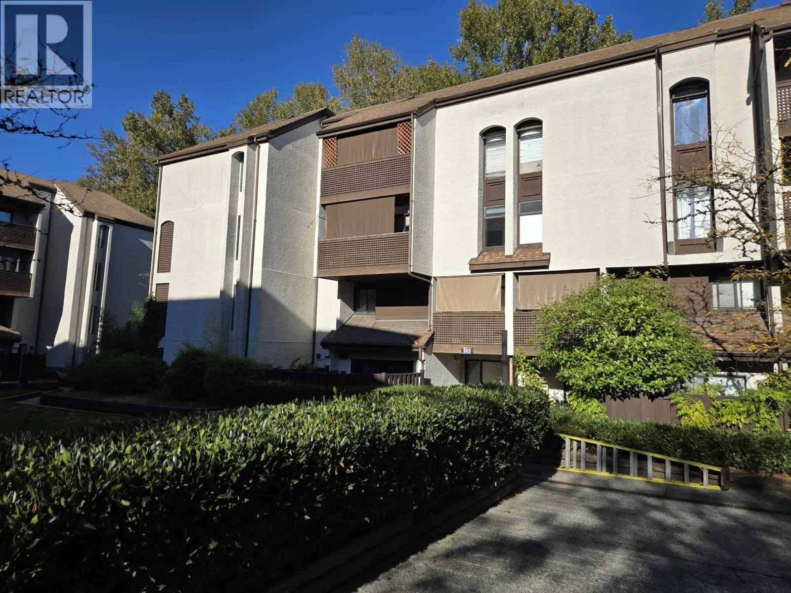21 365 GINGER DRIVE