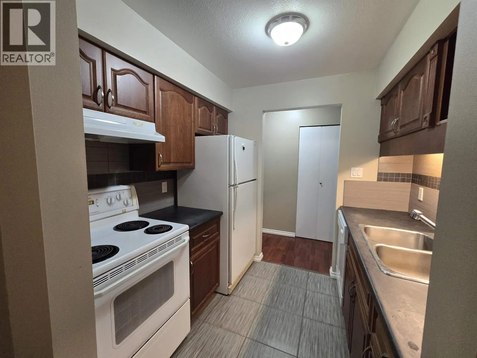 21 365 GINGER DRIVE