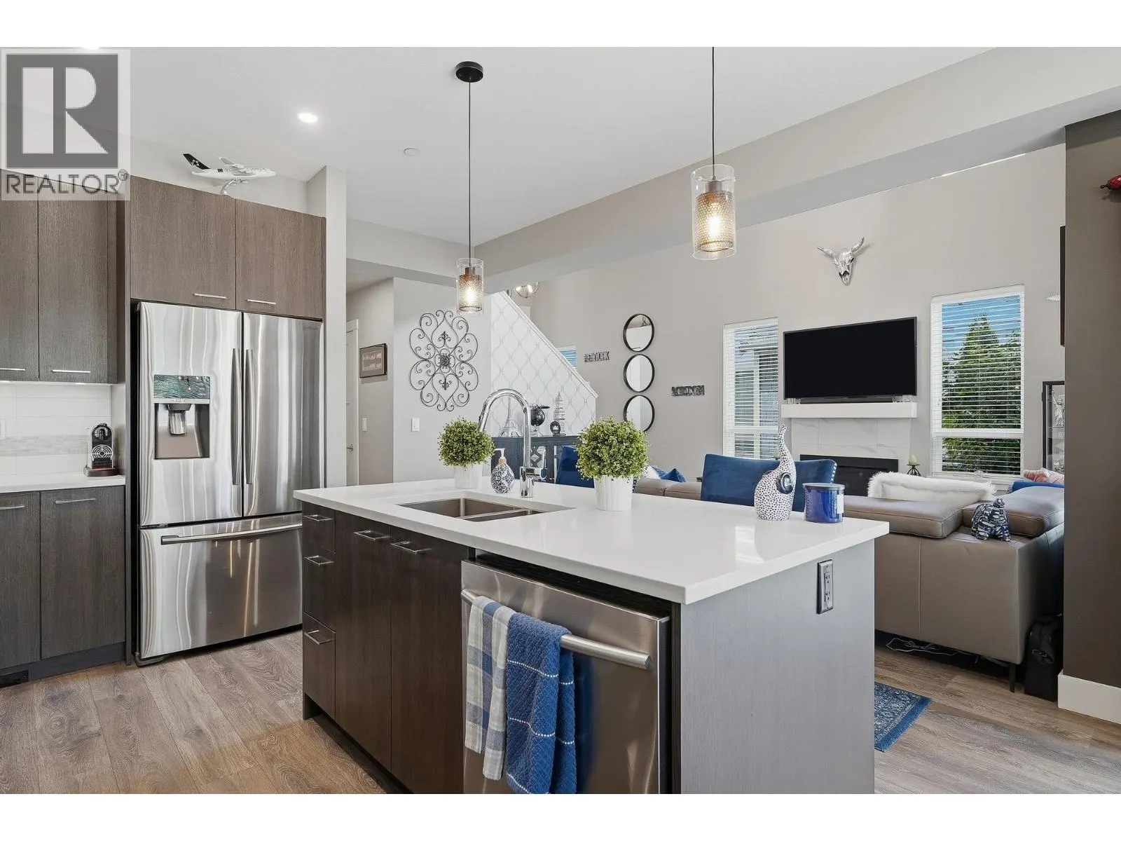 204 1816 OSPREY DRIVE