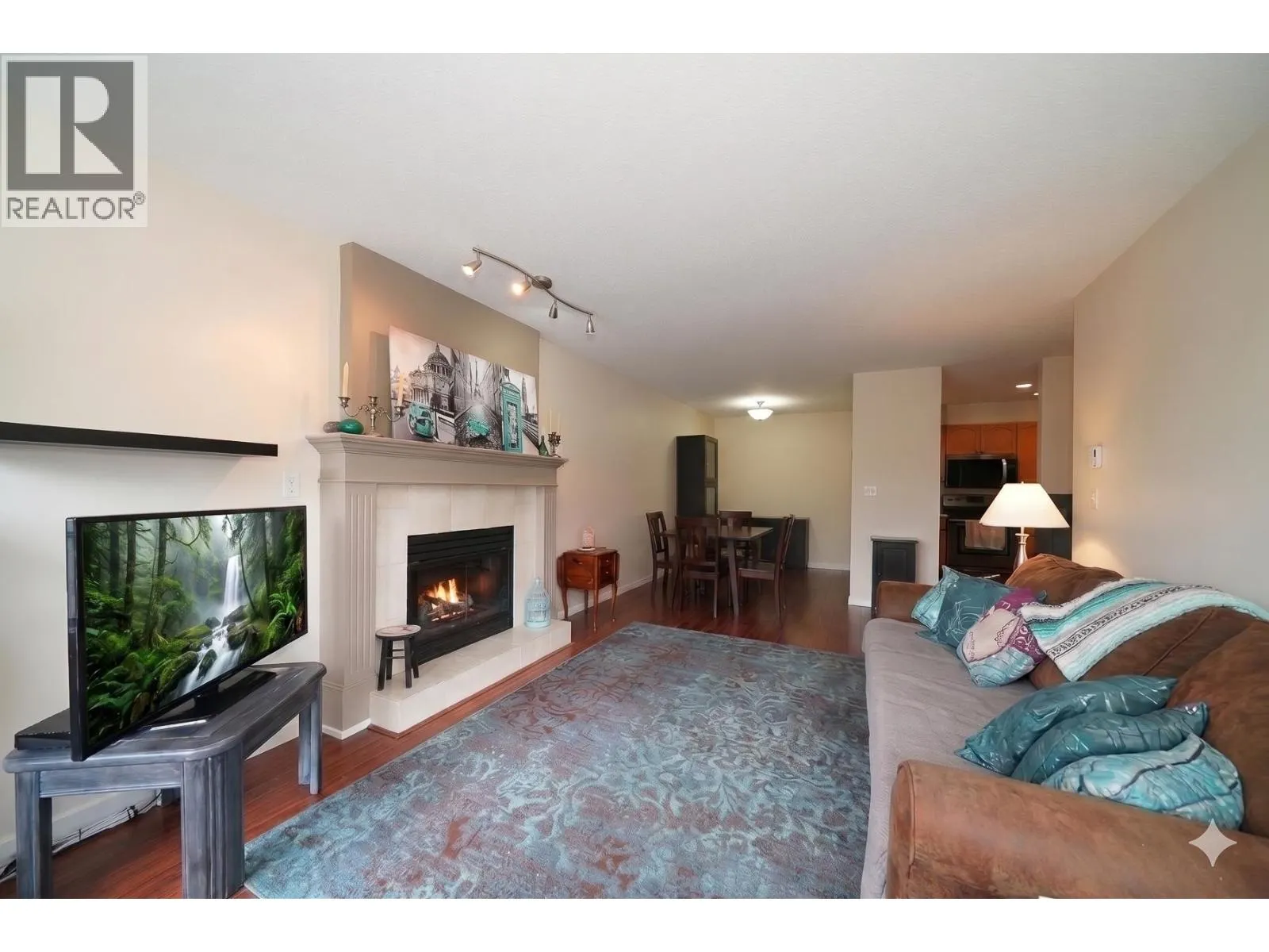 305 1167 PIPELINE ROAD