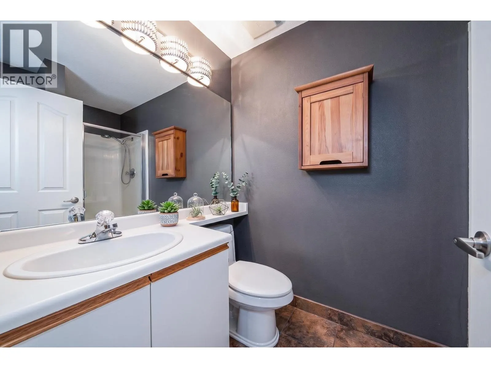305 1167 PIPELINE ROAD