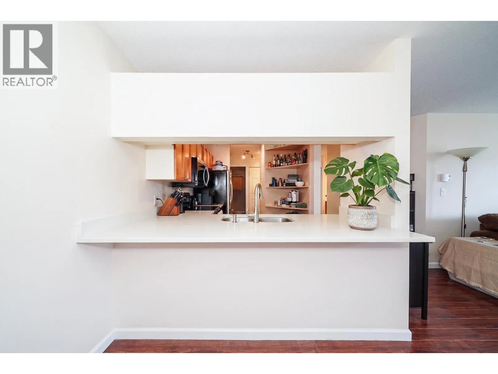 305 1167 PIPELINE ROAD
