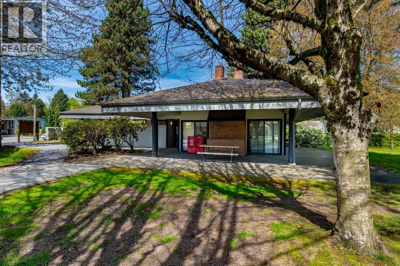 20 145 KING EDWARD STREET