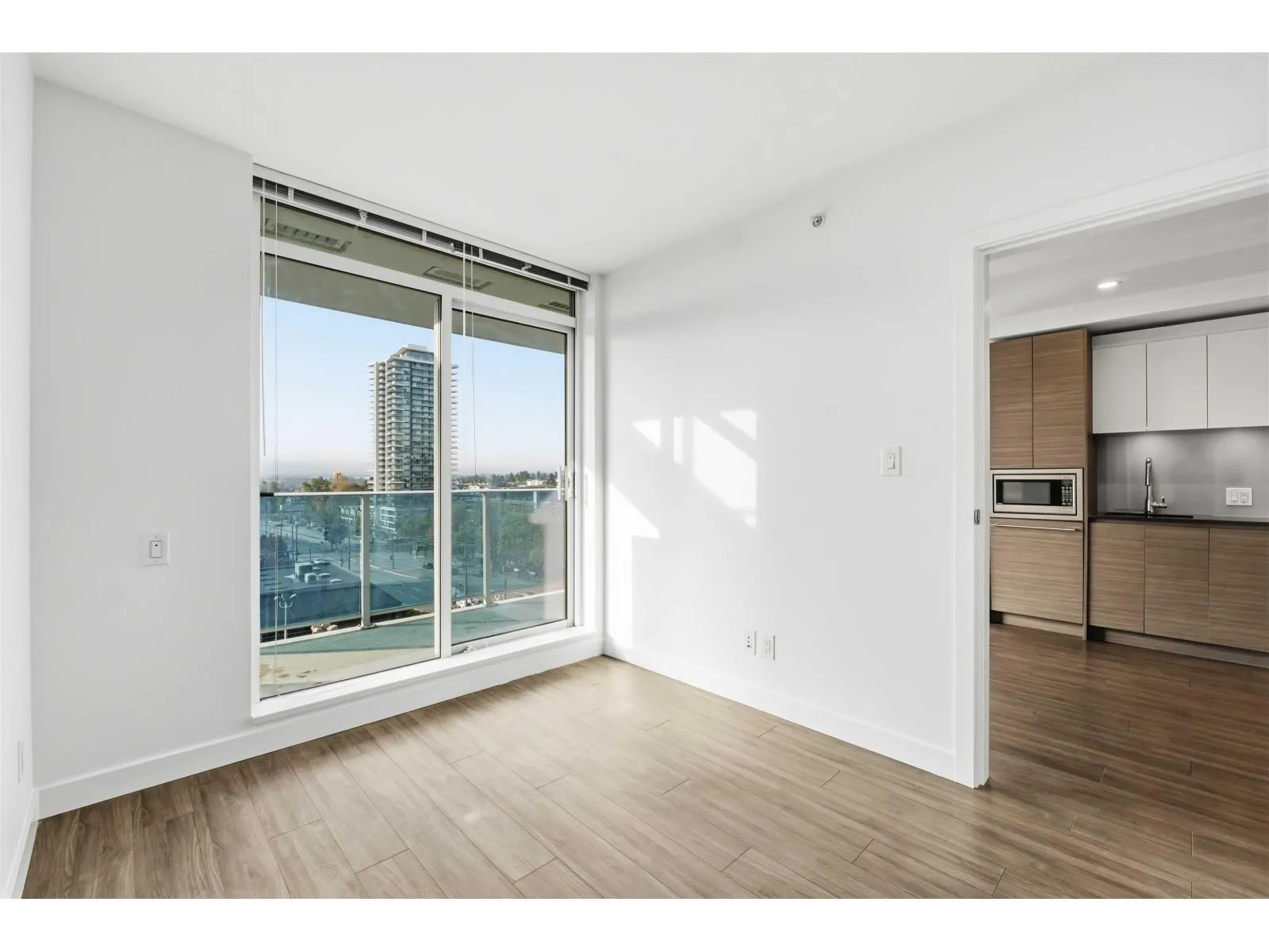 701 13615 FRASER HIGHWAY