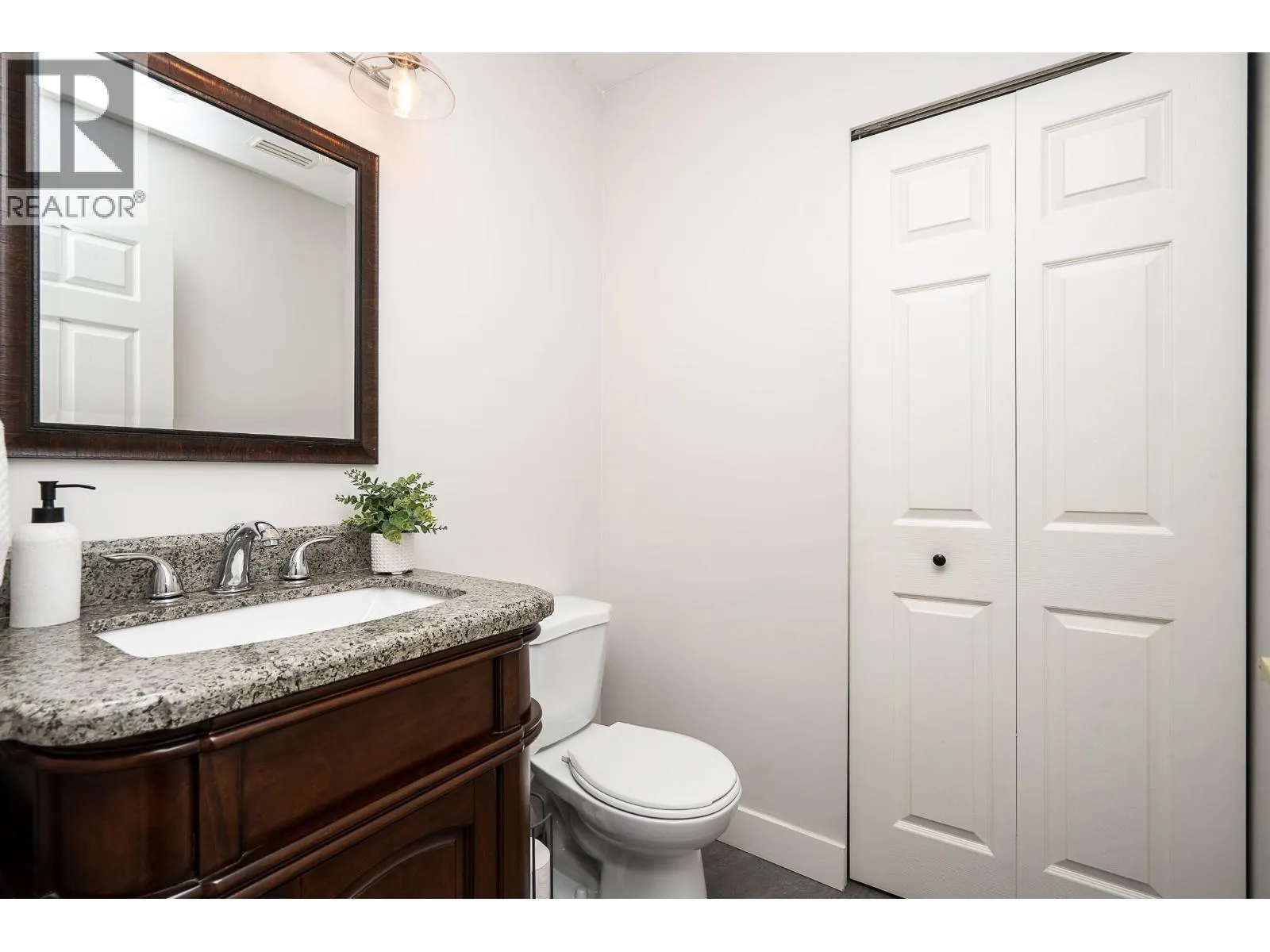 43 2990 PANORAMA DRIVE