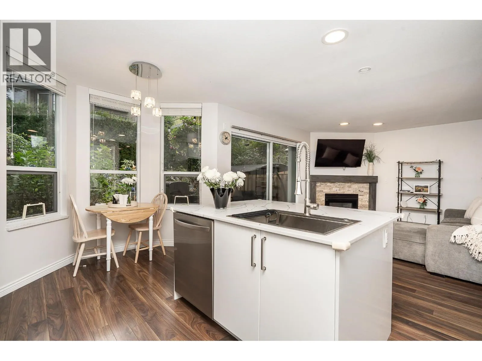 43 2990 PANORAMA DRIVE