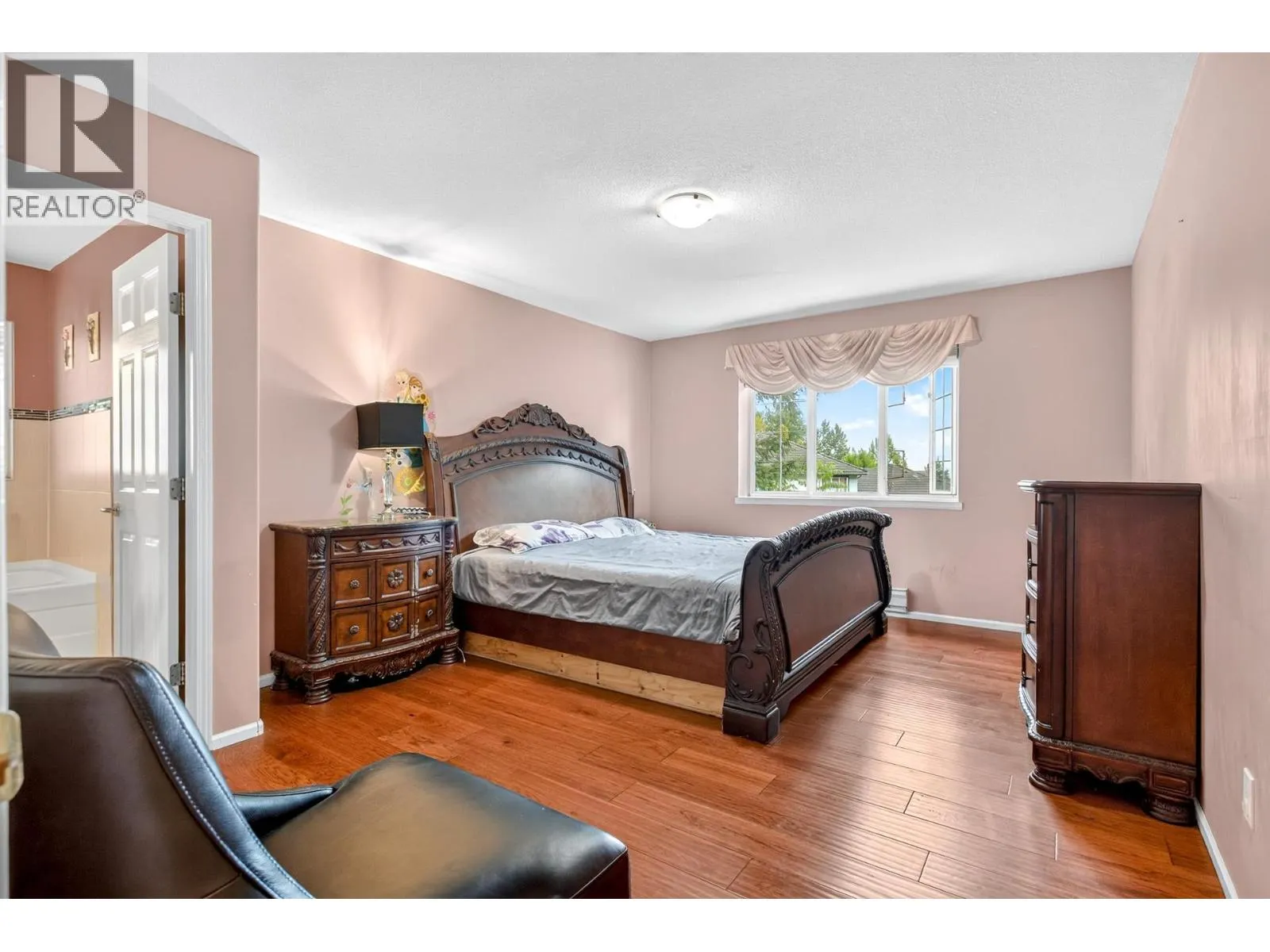 1599 PLATEAU CRESCENT