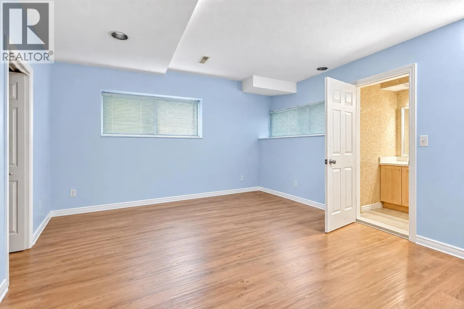 1599 PLATEAU CRESCENT