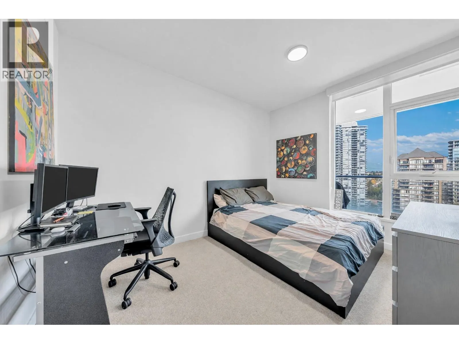 2506 4168 LOUGHEED HIGHWAY
