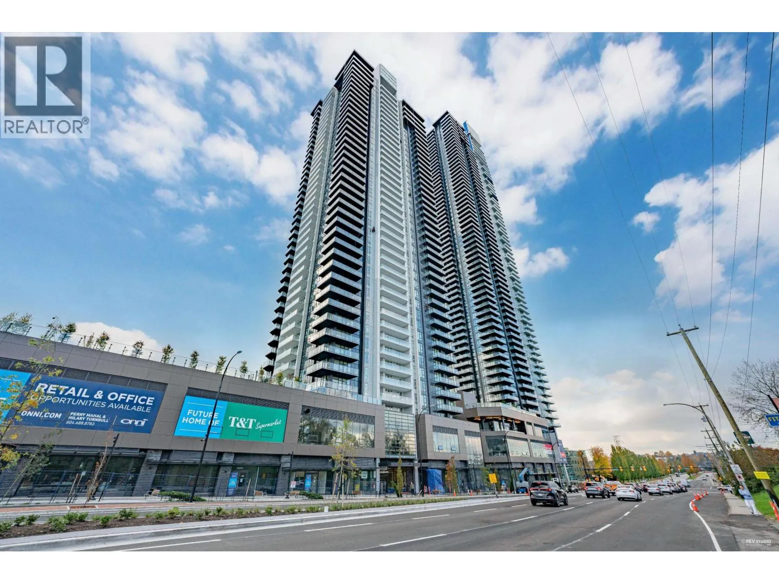 2506 4168 LOUGHEED HIGHWAY