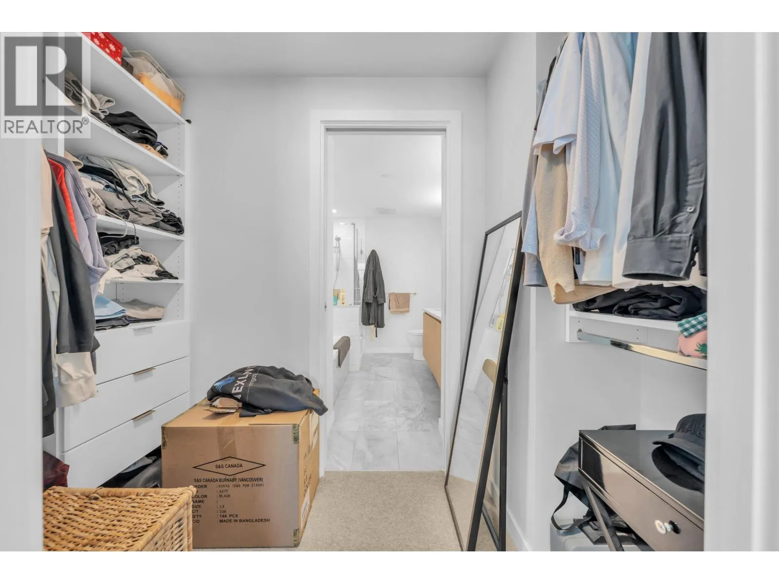 2506 4168 LOUGHEED HIGHWAY