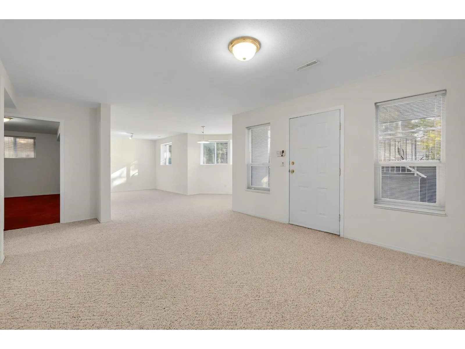 11036 163A STREET