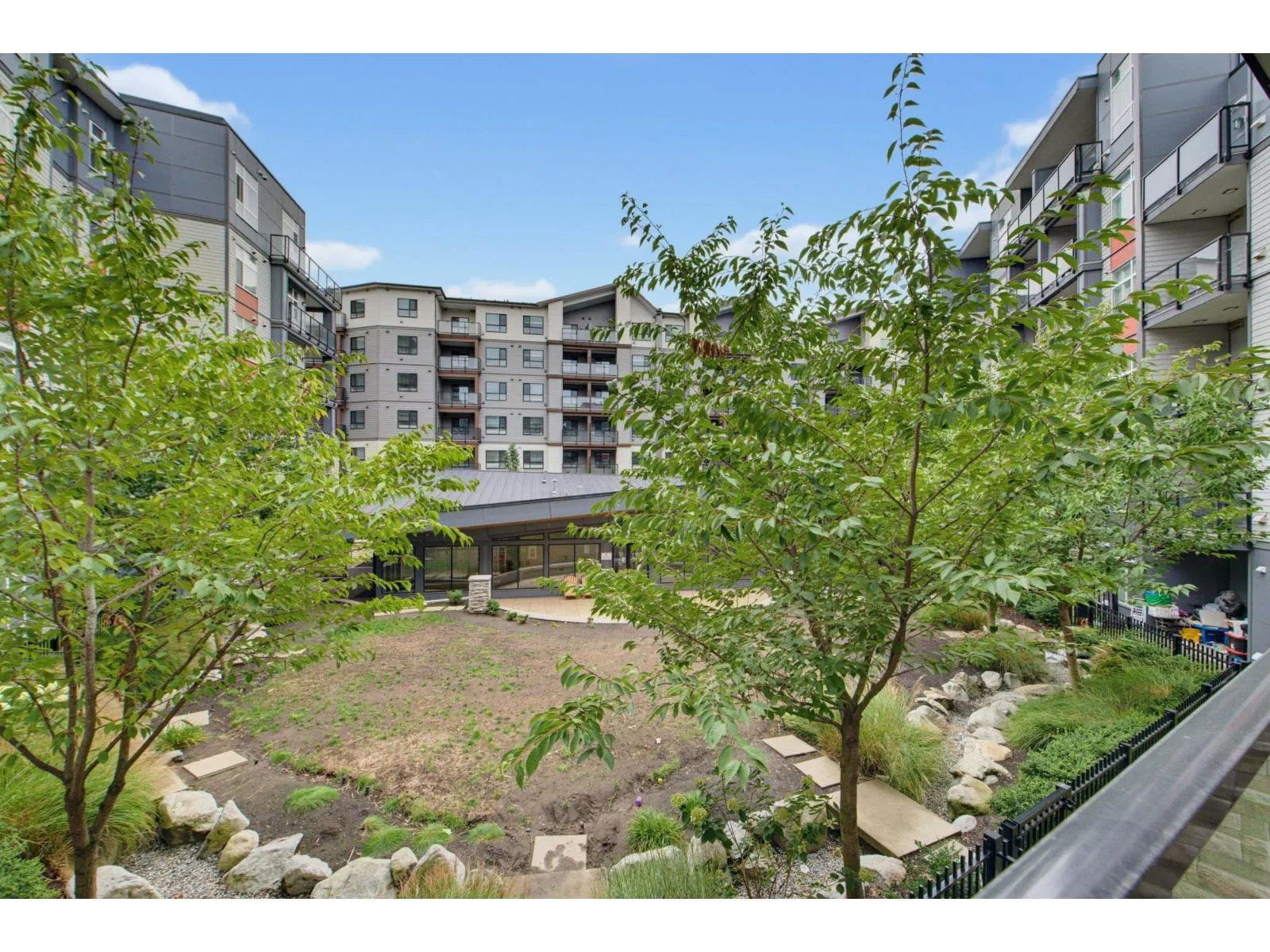 205 11077 RAVINE ROAD