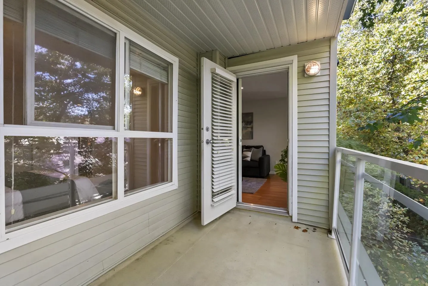 311 10188 155 STREET