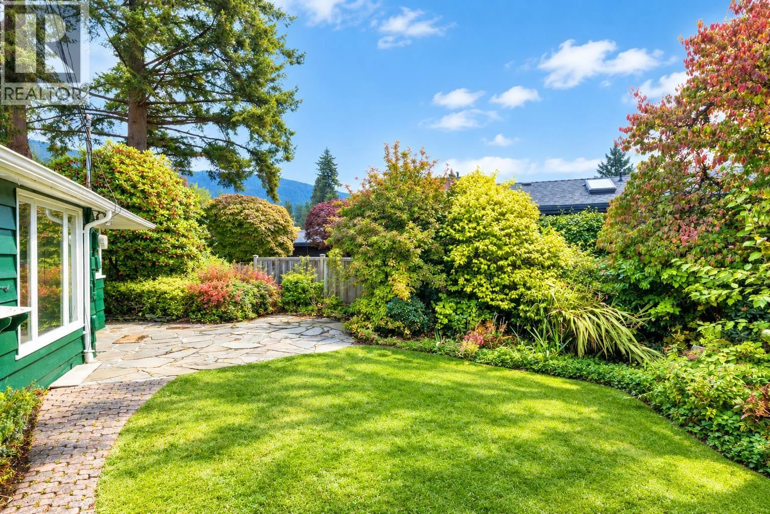 3692 SUNNYCREST DRIVE